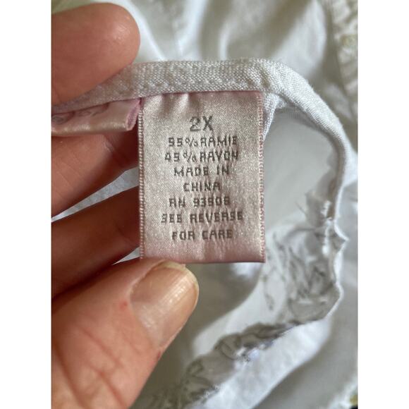 Sherry Taylor White Blouse With Side Zip, Size 2X - Picture 6 of 8